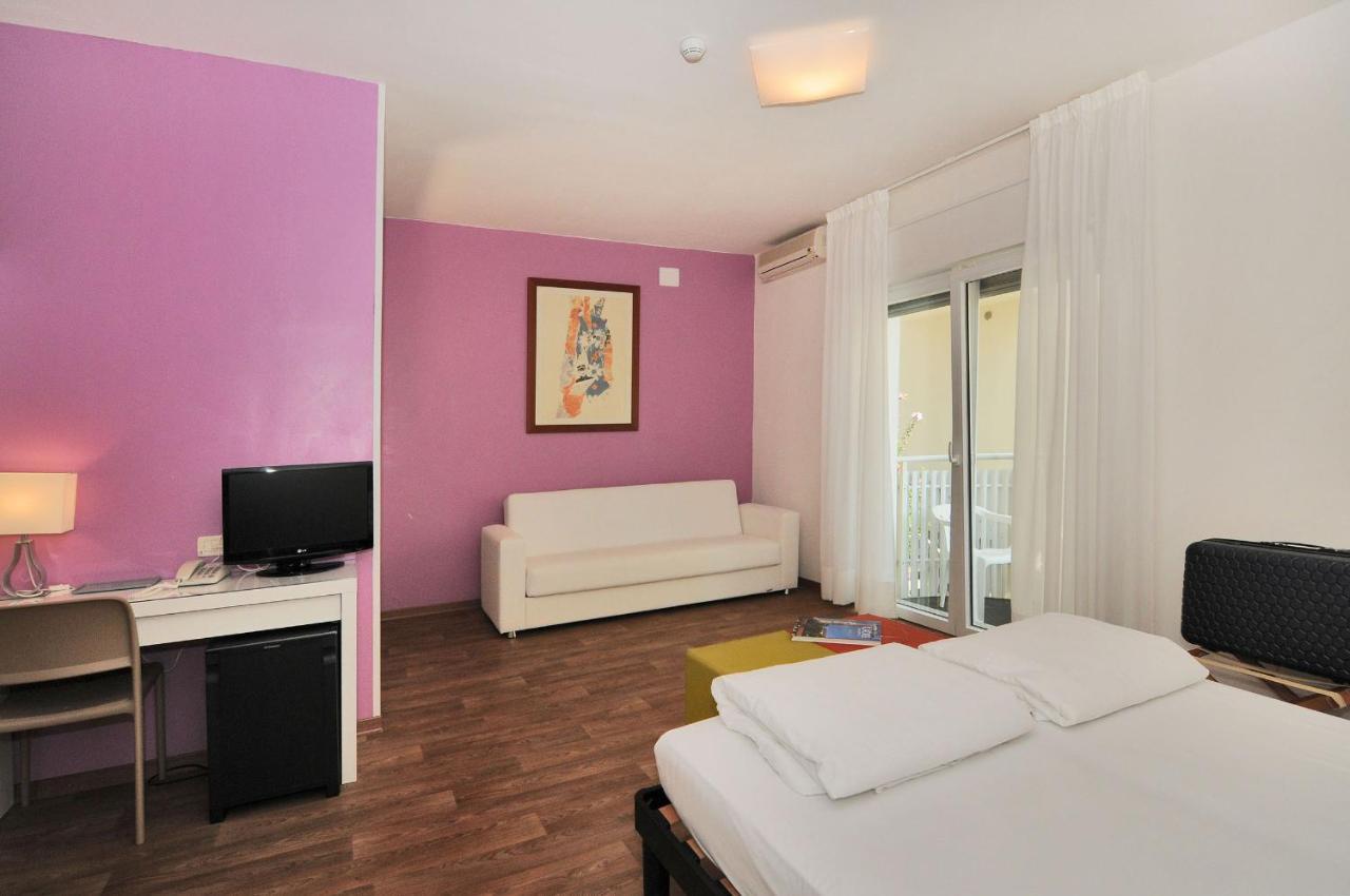 Hotel Nederland Caorle Exterior foto